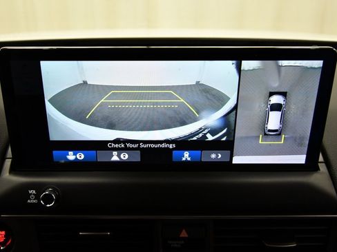 New 2026 Honda Pilot Touring image 24