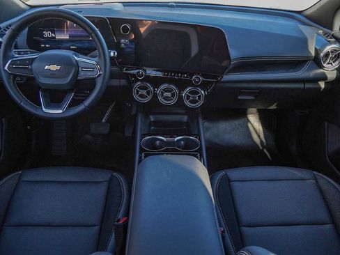 Used 2024 Chevrolet Blazer EV LT image 24