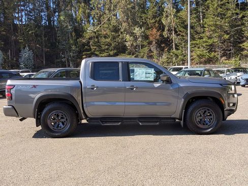 New 2026 Nissan Frontier Pro-X w/ Pro-X Convenience Package image 4