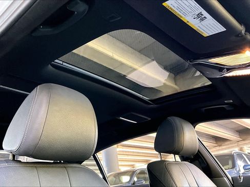 Used 2019 BMW 740i w/ M Sport Package image 13