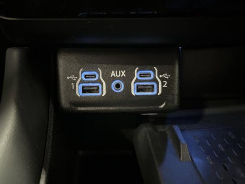 Certified 2025 Dodge Durango R/T image 25