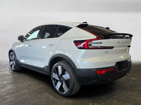 Certified 2023 Volvo C40 P8 Recharge Ultimate image 7