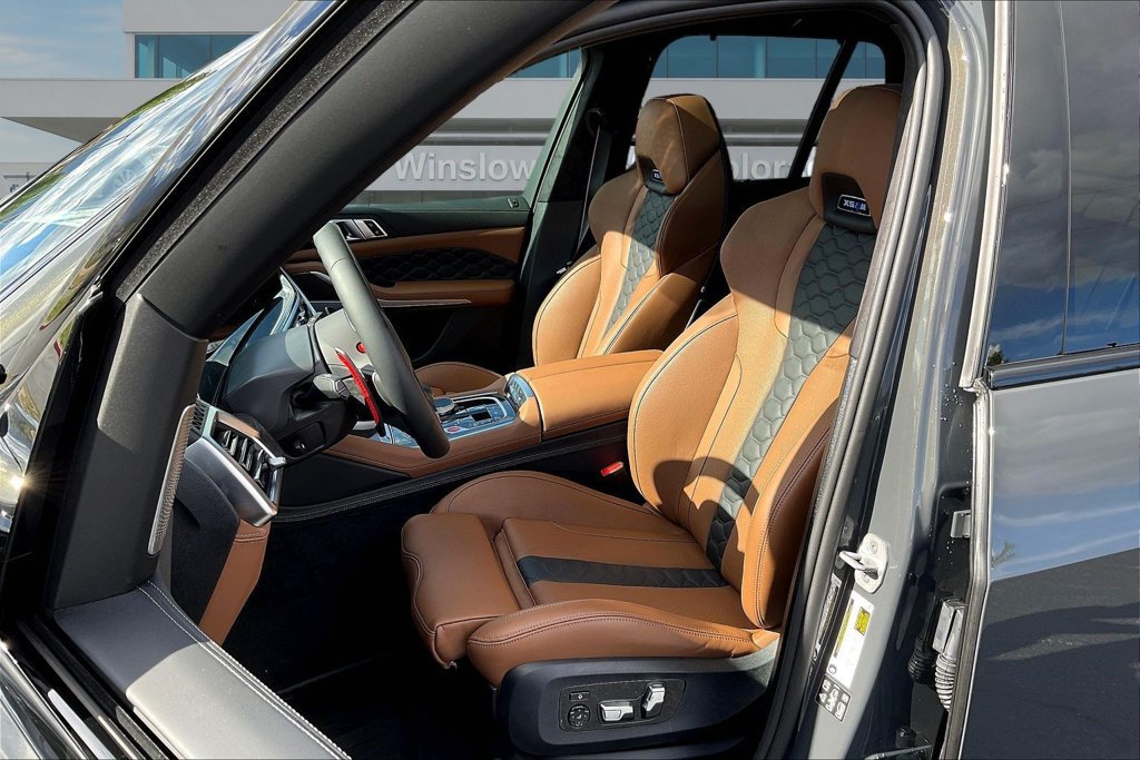 New 2026 BMW X5 M Competition w/ Executive Package AWD/4WD image 21