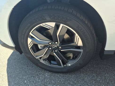 New 2025 Nissan Murano SV w/ Cargo Package AWD/4WD image 13