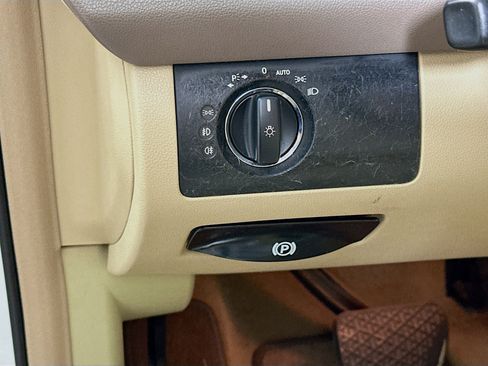 Used 2010 Mercedes-Benz ML 350 2WD image 16