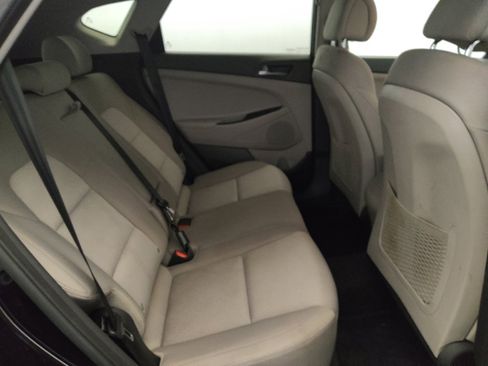 Used 2016 Hyundai Tucson SE w/ Option Group 02 AWD/4WD image 19