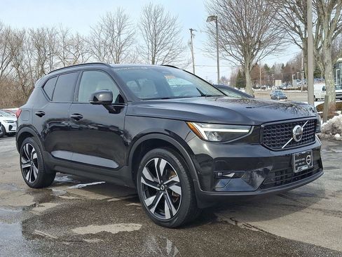 Certified 2023 Volvo XC40 B5 Plus w/ Protection Package Premier image 1