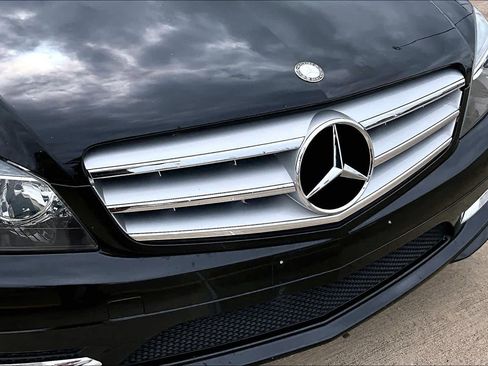 Used 2011 Mercedes-Benz C 350 Sport image 28