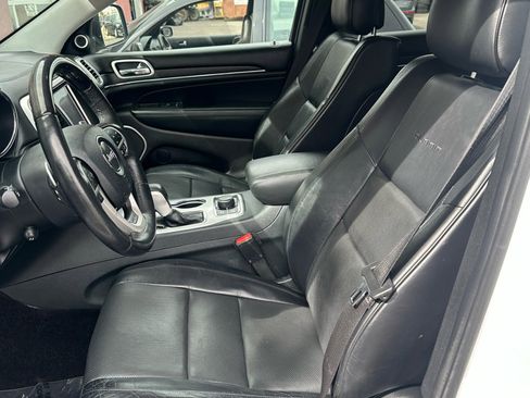 Used 2018 Jeep Grand Cherokee Summit image 12