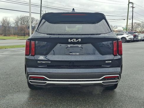 Used 2023 Kia Sorento SX Prestige image 5