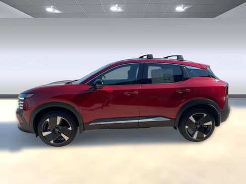 New 2026 Nissan Kicks SR w/ Cold Weather Package image 2