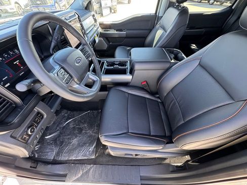 New 2026 Ford F250 4x4 Crew Cab Super Duty image 17