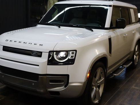 Used 2023 Land Rover Defender 130 First Edition AWD/4WD image 6