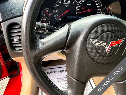 Used 2005 Chevrolet Corvette Convertible w/ Preferred Equipment Group RWD image 15