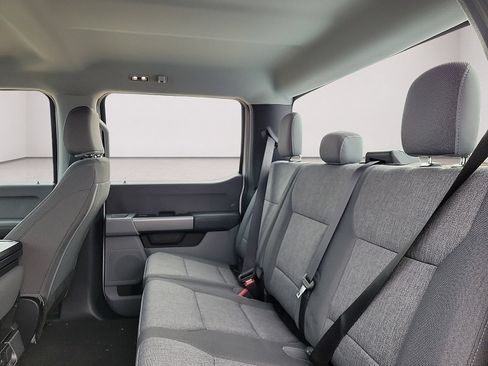 New 2026 Ford F250 XL w/ STX Appearance Package AWD/4WD image 7