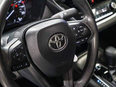 Used 2023 Toyota Corolla LE image 23
