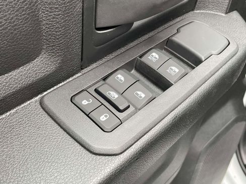 New 2026 RAM 2500 Tradesman w/ Chrome Appearance Group image 28