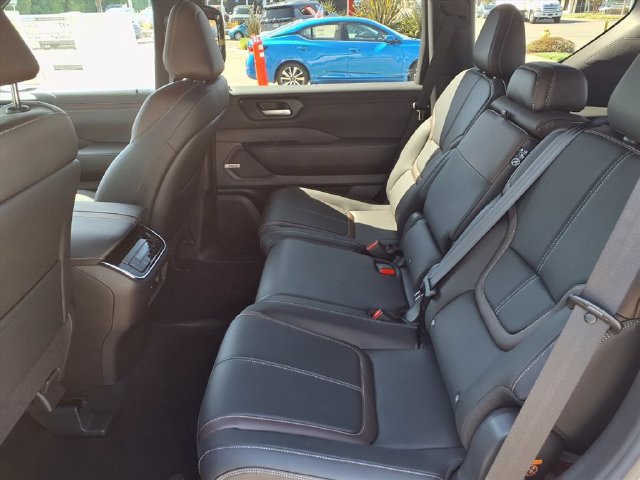 New 2026 Nissan Armada SL AWD/4WD image 11