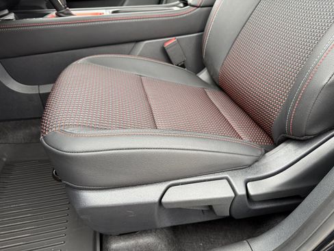 New 2026 Nissan Kicks SR w/ Cold Weather Package image 22