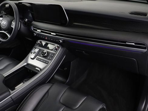 Used 2025 Hyundai Palisade Calligraphy image 21