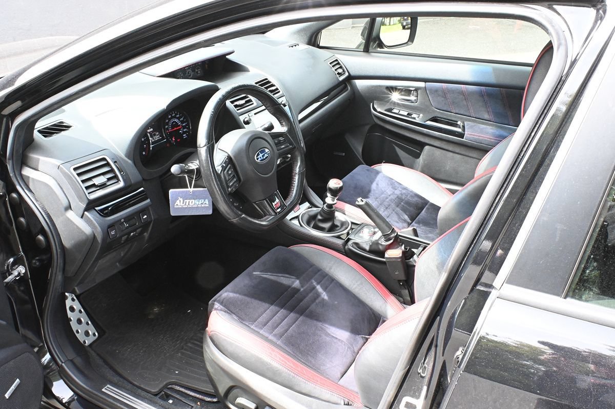 Used 2018 Subaru WRX STI Limited AWD/4WD image 7