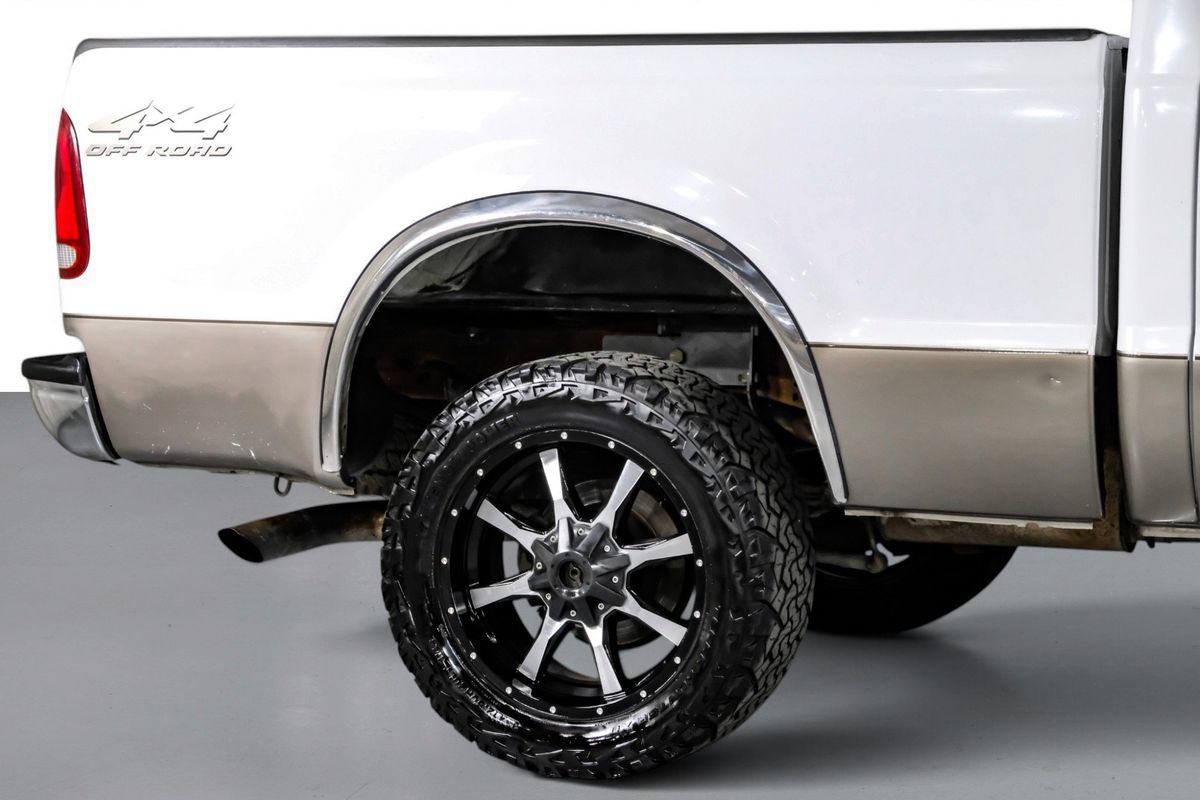 Used 2002 Ford F250 Lariat AWD/4WD image 6