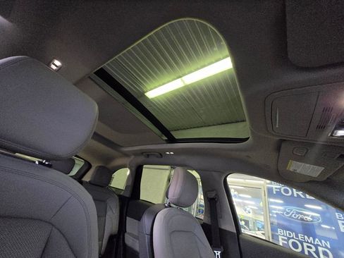 Used 2024 Lincoln Nautilus Premier w/ Equipment Group 102A image 30