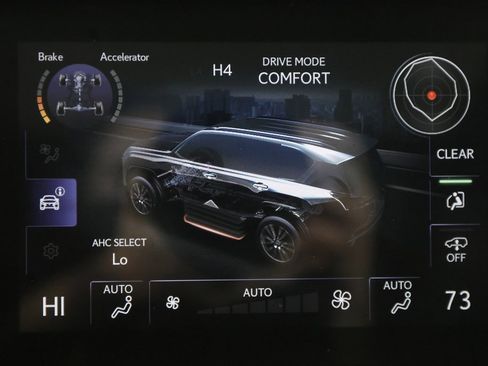 Used 2024 Lexus LX 600 4WD w/ Luxury Package image 38