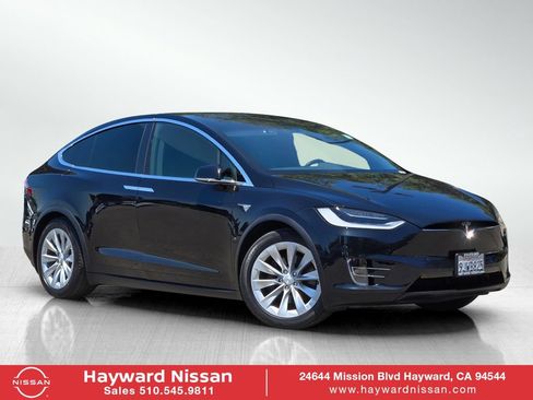 Used 2018 Tesla Model X 75D AWD/4WD image 1