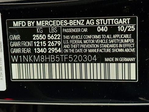 Used 2026 Mercedes-Benz GLC 43 AMG 4MATIC image 32