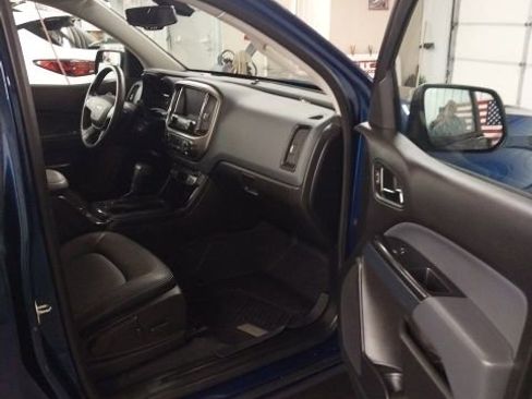Used 2019 Chevrolet Colorado Z71 image 17