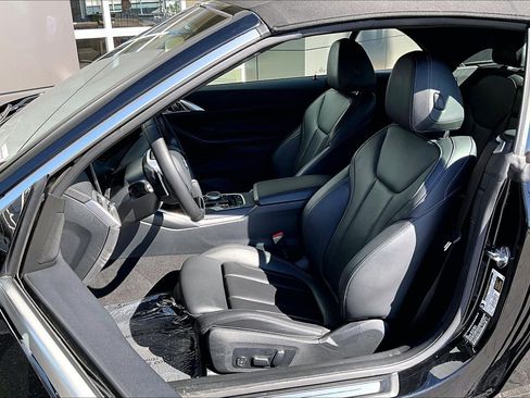 Used 2025 BMW 430i Convertible RWD image 25