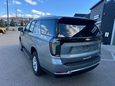 Used 2025 Chevrolet Tahoe LT w/ Comfort Package image 7