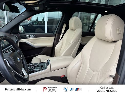 Used 2019 BMW X5 xDrive40i w/ Convenience Package image 17