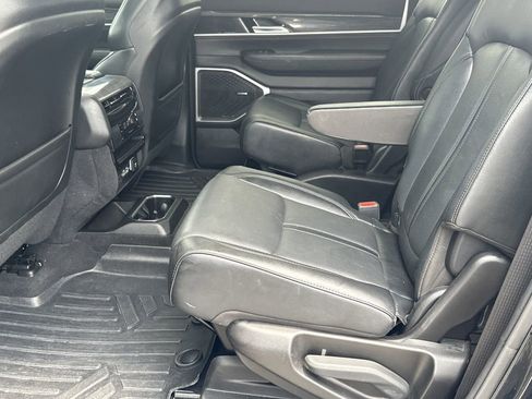 Used 2022 Jeep Wagoneer Series II w/ Convenience Group I RWD image 21