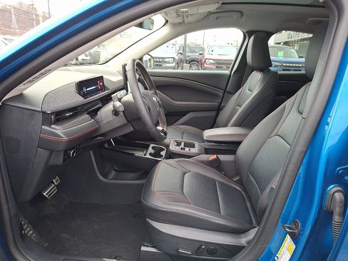 Used 2025 Ford Mustang Mach-E Premium w/ Sport Appearance Package image 13