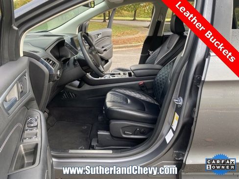 Used 2024 Ford Edge Titanium image 17