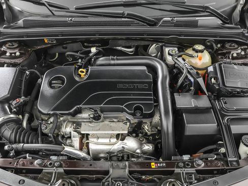 Used 2020 Chevrolet Malibu RS image 47