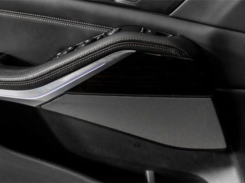 Used 2019 BMW X5 xDrive50i w/ M Sport Package image 44