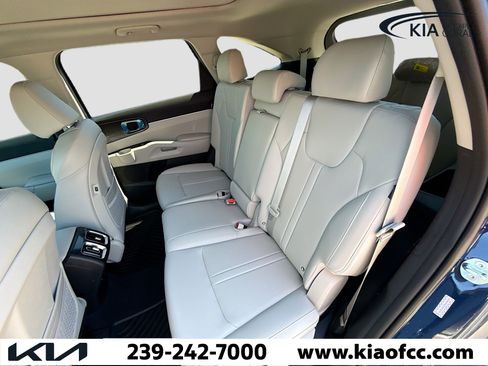 New 2026 Kia Sorento S w/ S Panoramic Sunroof Package image 21