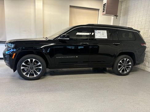 Used 2023 Jeep Grand Cherokee L Overland AWD/4WD image 16
