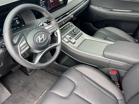 Used 2025 Hyundai Palisade SEL FWD image 10