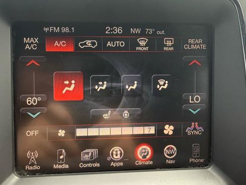 Used 2015 Dodge Durango Limited w/ Premium Group AWD/4WD image 29