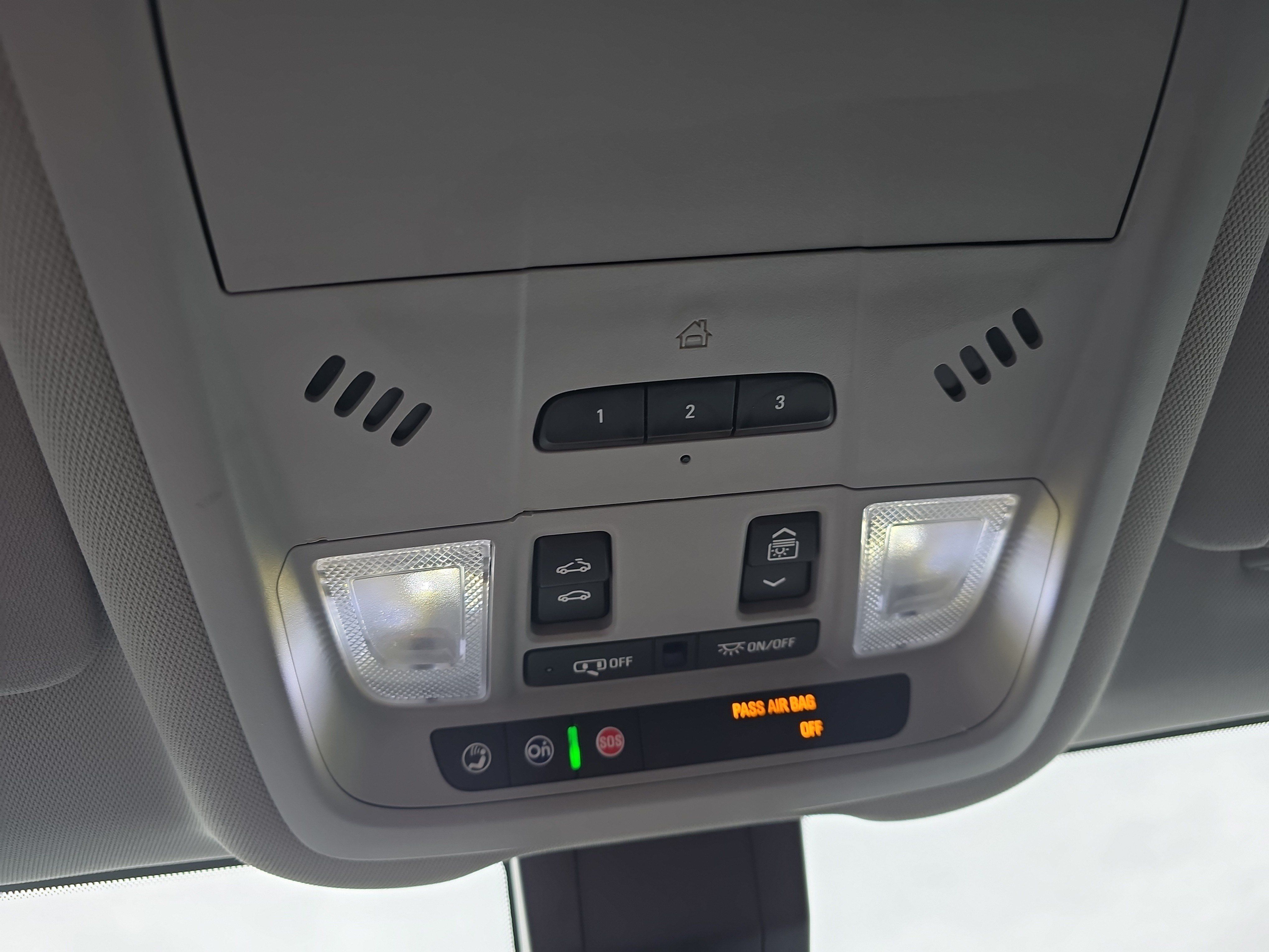 Used 2019 Chevrolet Equinox Premier AWD/4WD image 26