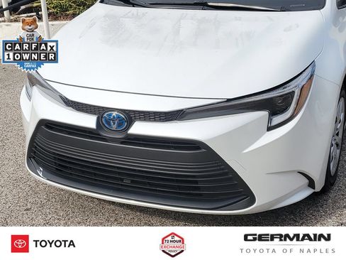 Used 2025 Toyota Corolla LE w/ Convenience Package FWD image 14