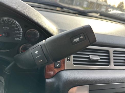 Used 2011 GMC Sierra 1500 SLT image 21