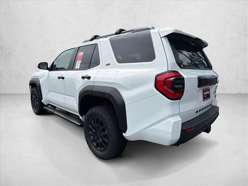 Used 2026 Toyota 4Runner SR5 RWD image 5
