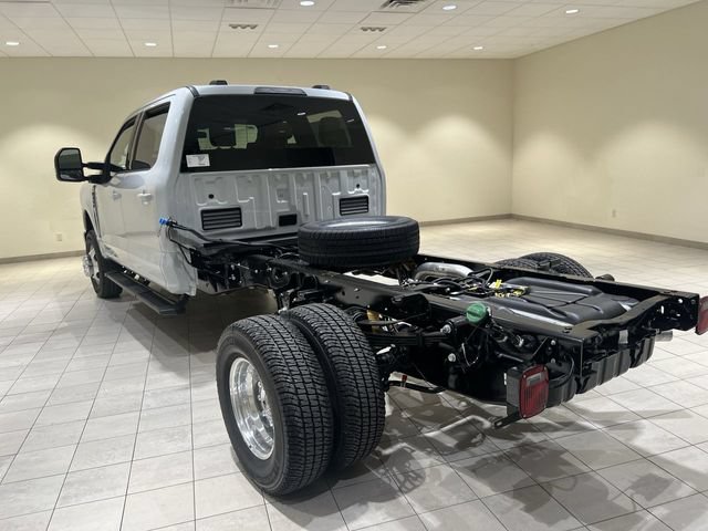 New 2026 Ford F350 Lariat AWD/4WD image 3