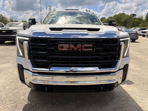 New 2026 GMC Sierra 2500 Pro w/ 1SA Pro Safety Plus Package RWD image 8