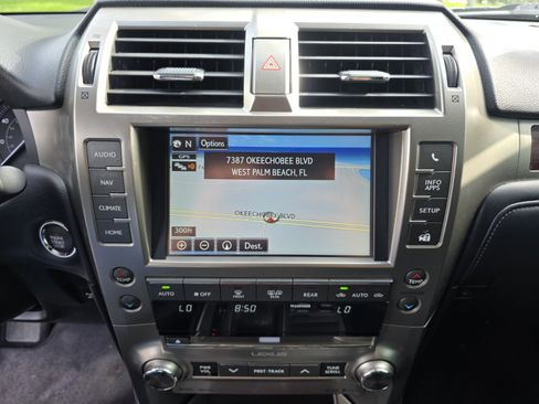 Used 2019 Lexus GX 460 Premium AWD/4WD image 22